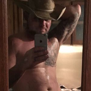 Meet your Posher, Johnny